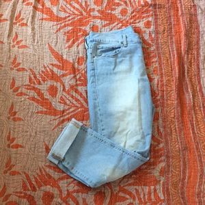 💙ONLY WORN ONCE!! MOTT & BOW JEANS💙